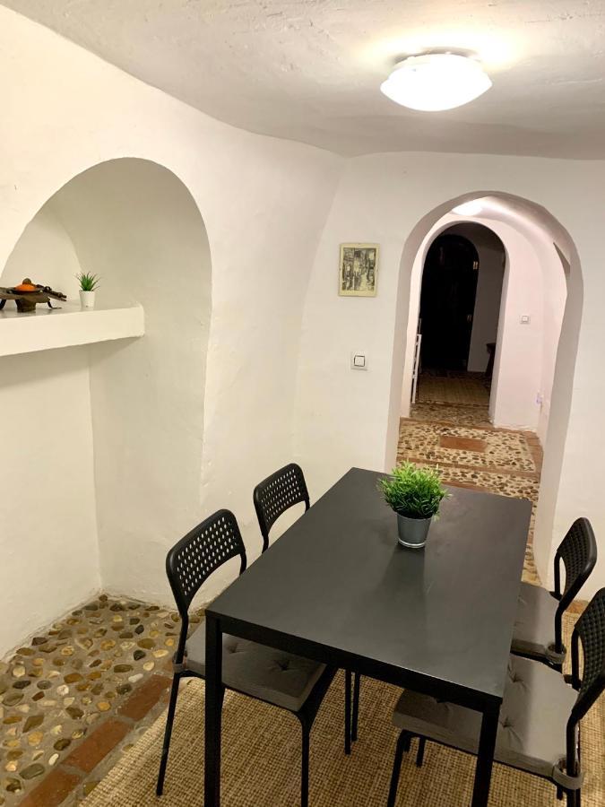 Casa Cueva Castillo Perales de Tajuna Exterior photo